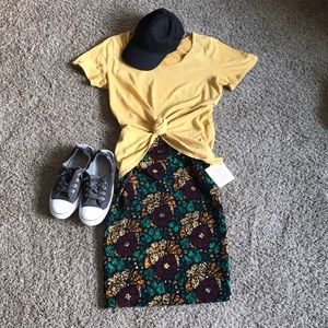 LuLaRoe Cassie pencil skirt- new with tags